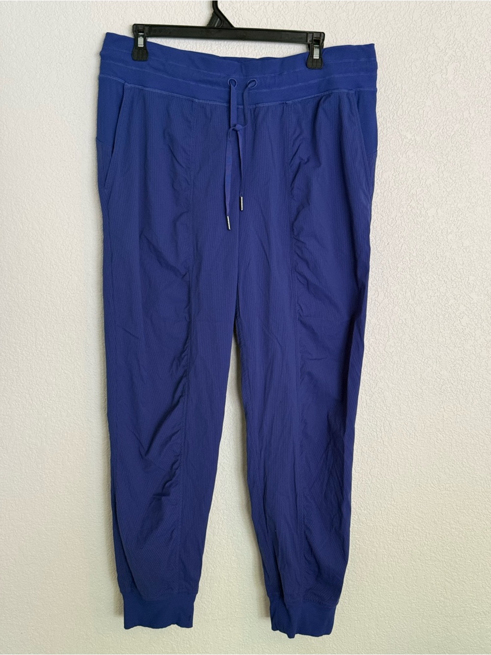 Lululemon Dance Studio Mid-Rise Jogger *Full Length
Deep Sea Blue